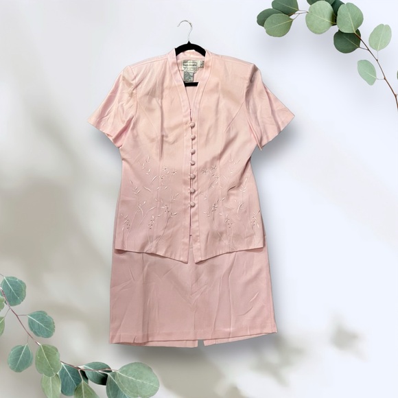 Karin Stevens Light Pink 2 piece Dressy Jacket & Skirt Set - Picture 1 of 16